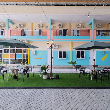 Sans Wm Hotel Blitar المظهر الخارجي الصورة