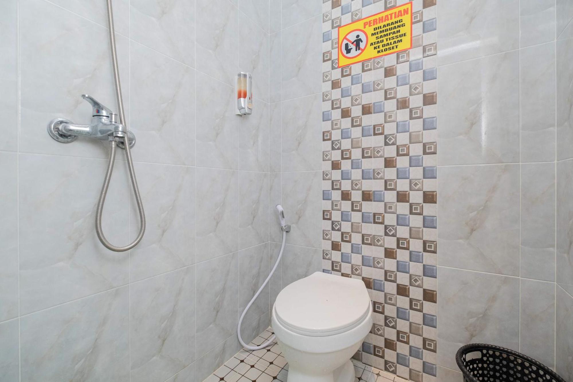 Sans Wm Hotel Blitar المظهر الخارجي الصورة