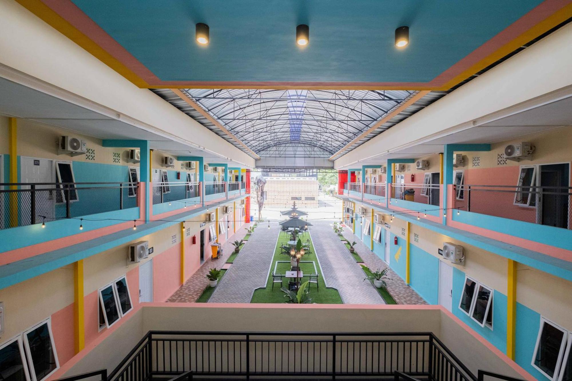 Sans Wm Hotel Blitar المظهر الخارجي الصورة